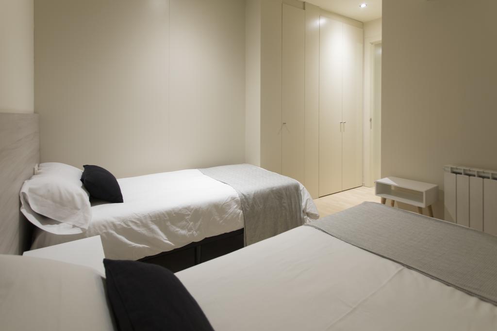 Ferienwohnung Bravissimo Cort Reial-2A Gerona Exterior foto