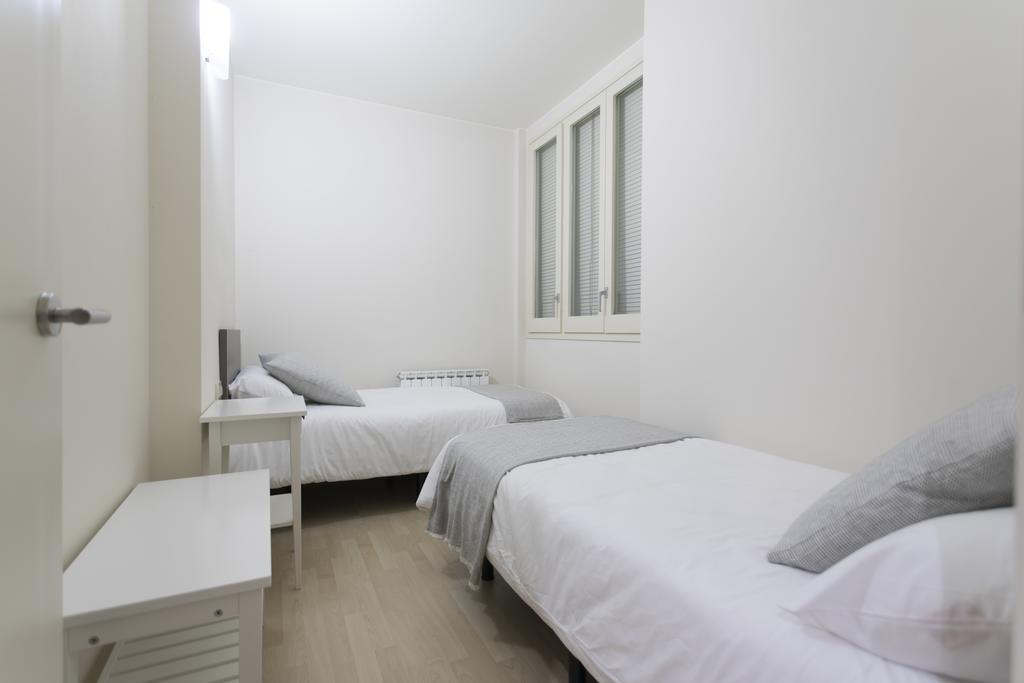 Ferienwohnung Bravissimo Cort Reial-2A Gerona Exterior foto